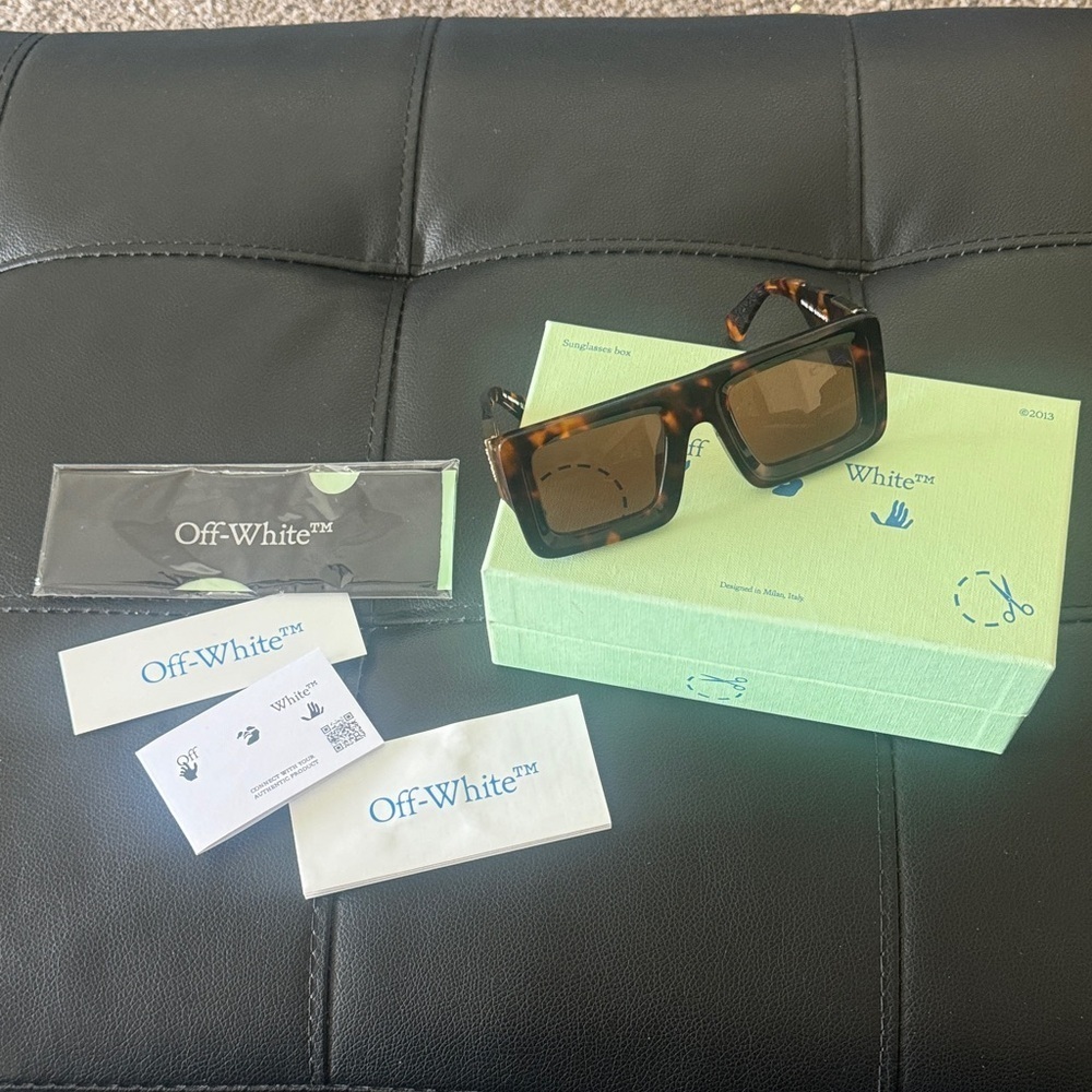Off-White Brown Tortoise Sunglasses